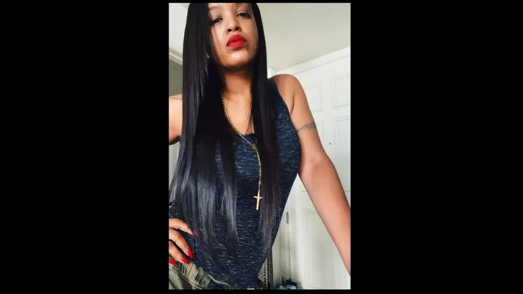 Divine 👑 Feminine- Olivia 🏛️📁 Pope